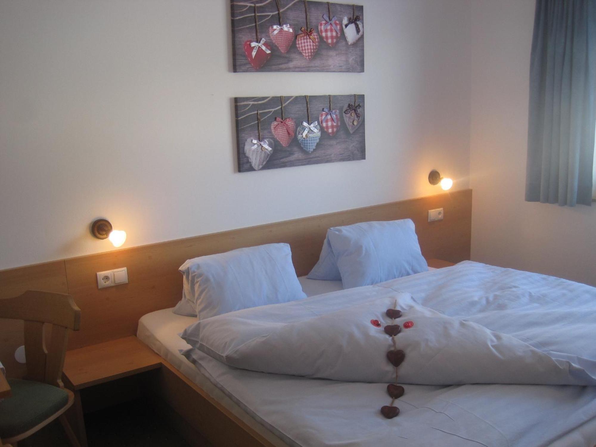Hotel Haus Fernblick à Neustift im Stubaital Chambre photo