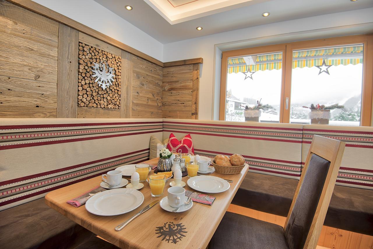 Hotel Haus Fernblick à Neustift im Stubaital Extérieur photo